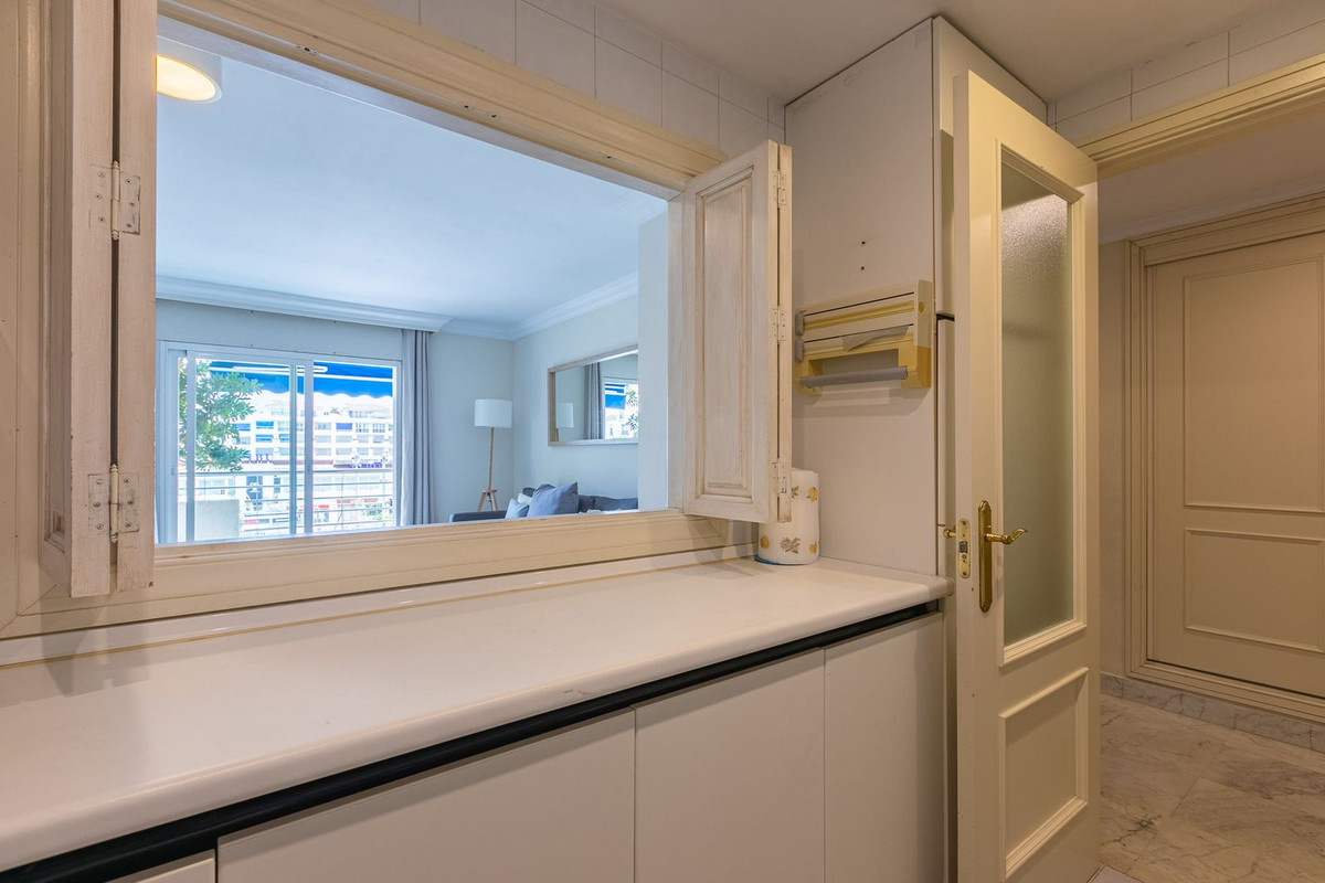 Appartement te koop in Puerto Banús | 2 slaapkamers H5517457