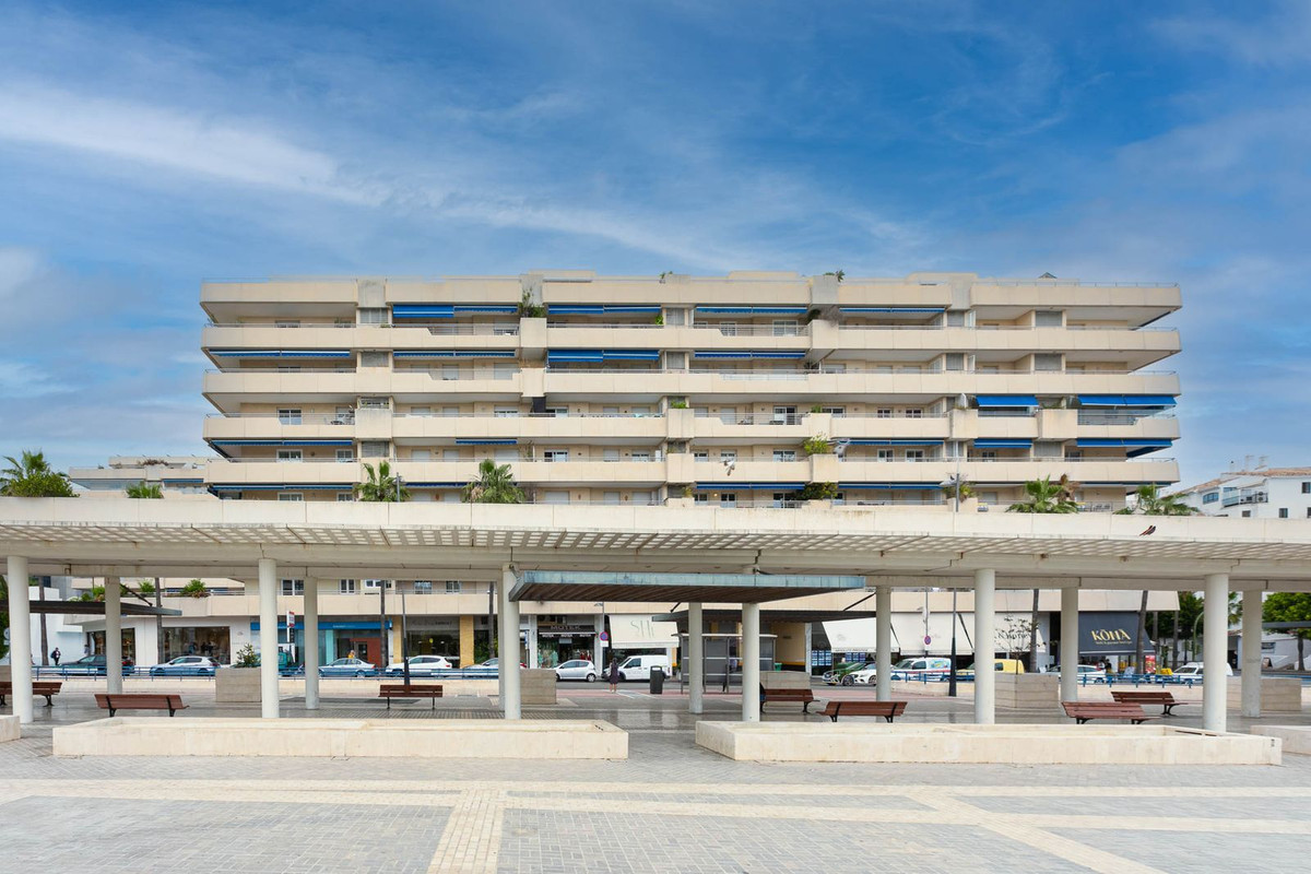 Appartement te koop in Puerto Banús | 2 slaapkamers H5517457