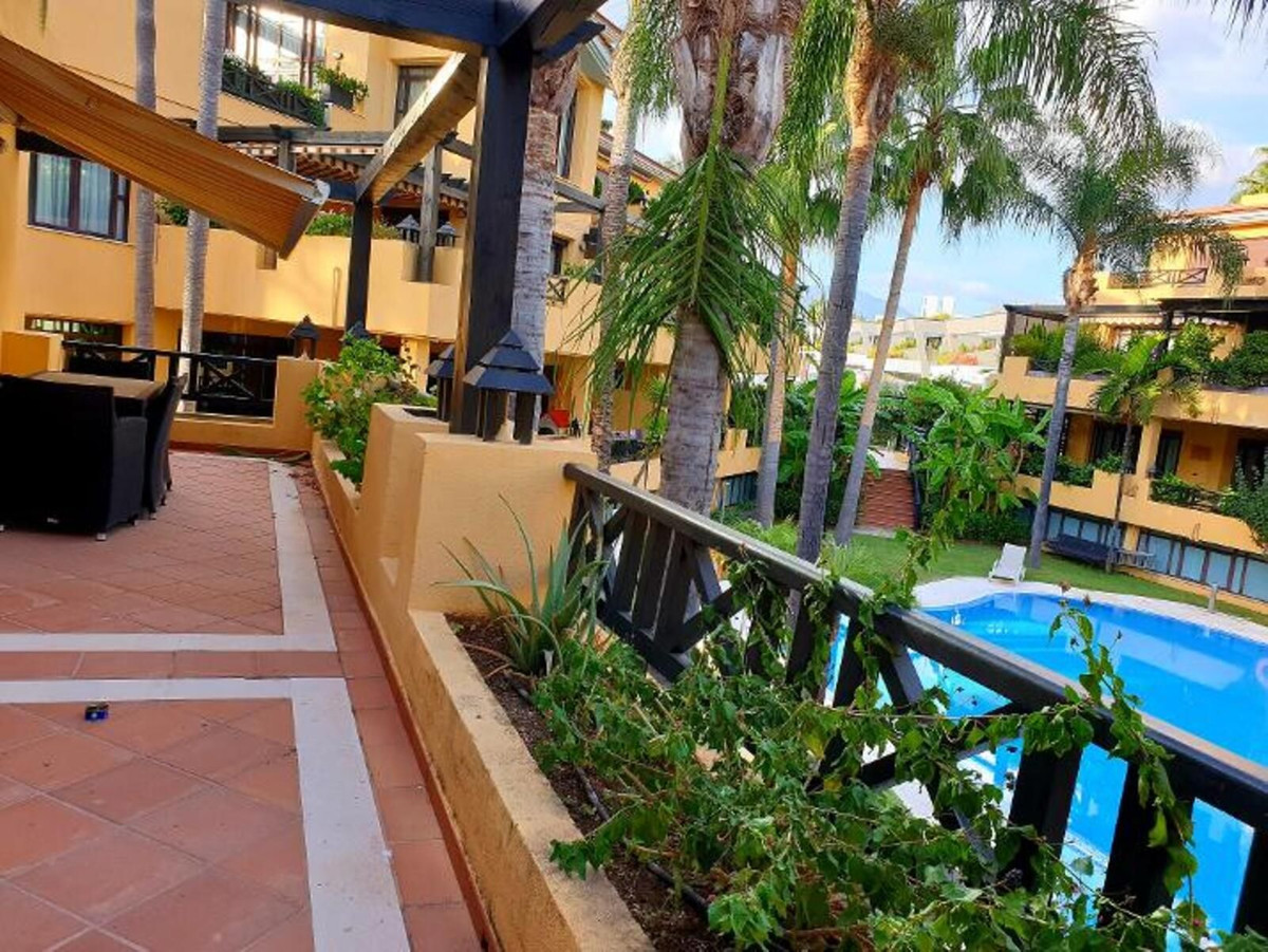 Appartement te koop in Puerto Banús | 2 slaapkamers H5523568