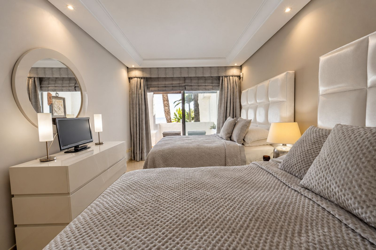 Huis te koop in Puerto Banús | 4 slaapkamers H5526928