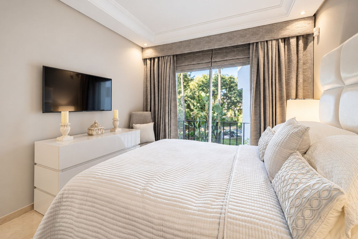 Huis te koop in Puerto Banús | 4 slaapkamers H5526928