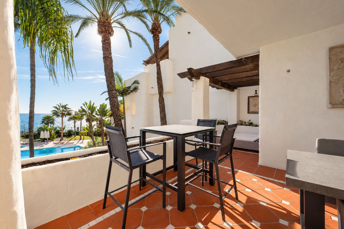 Huis te koop in Puerto Banús | 4 slaapkamers H5526928