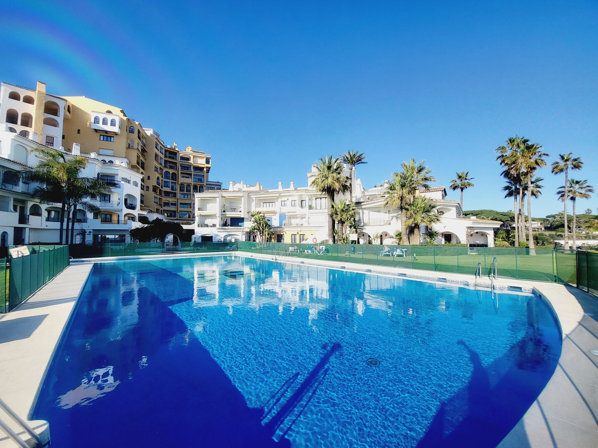 Begane grond appartement in Puerto de Cabopino-12