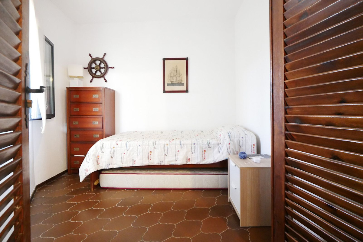 Tussenverdieping Appartement in Puerto de Cabopino-11