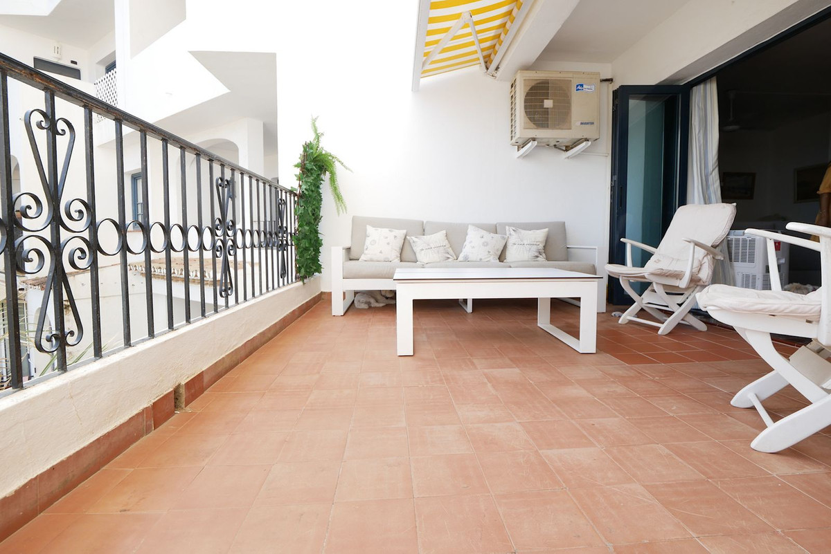 Tussenverdieping Appartement in Puerto de Cabopino-18