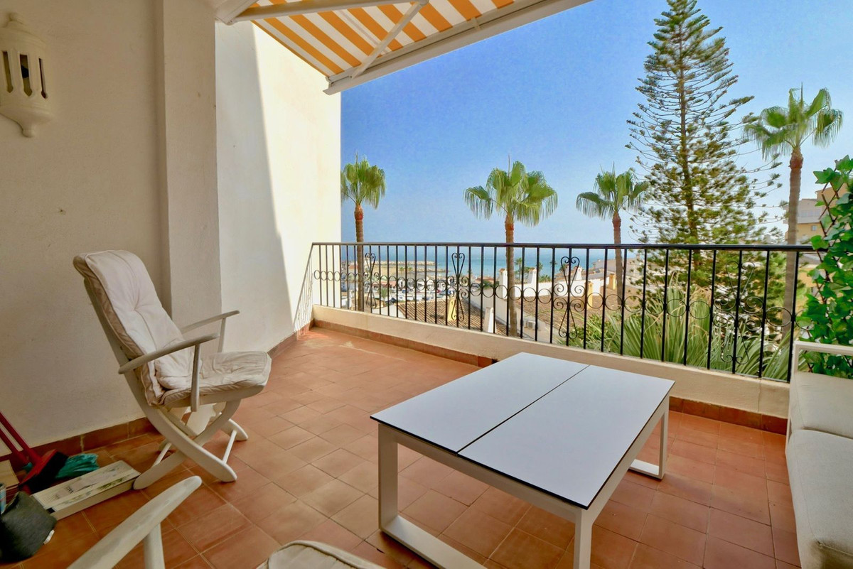 Tussenverdieping Appartement in Puerto de Cabopino-2