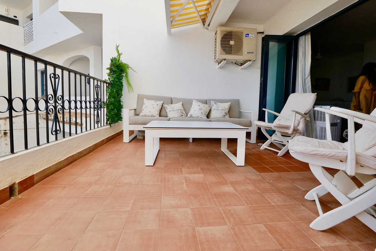 Tussenverdieping Appartement in Puerto de Cabopino-5