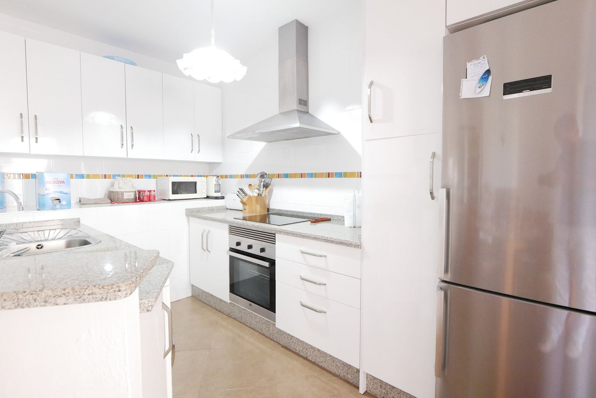 Tussenverdieping Appartement in Puerto de Cabopino-6
