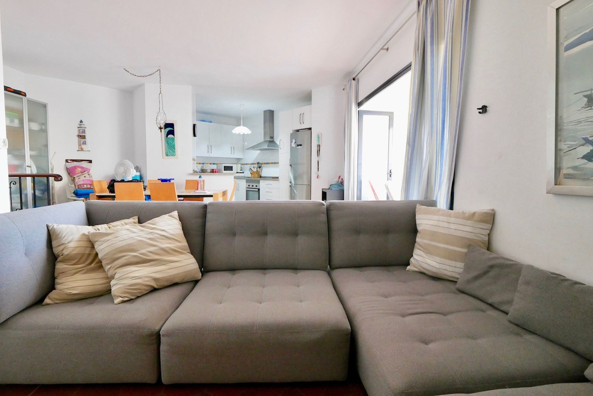 Tussenverdieping Appartement in Puerto de Cabopino-9