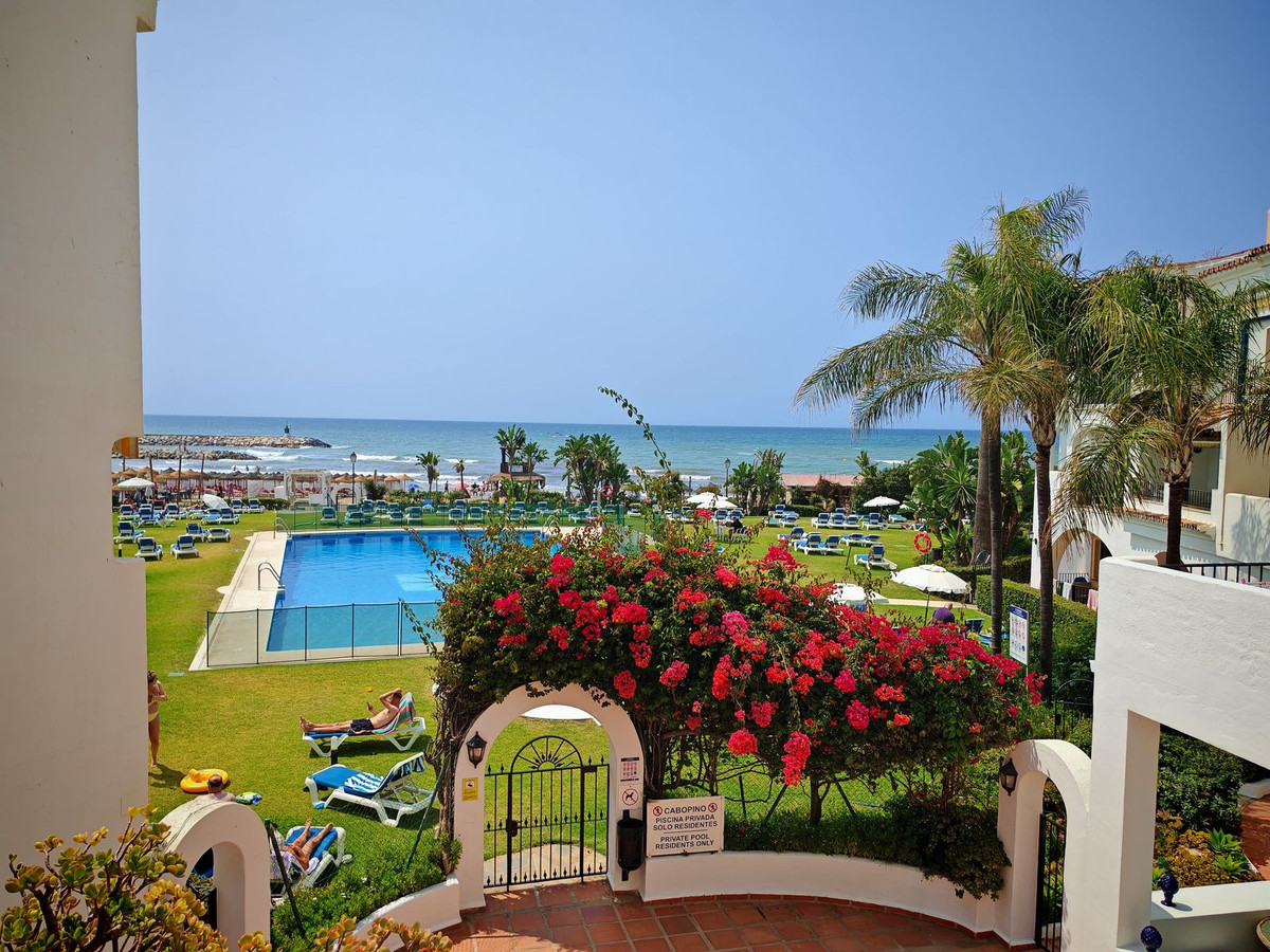 Appartement te koop in Puerto de Cabopino | 4 slaapkamers H5050021