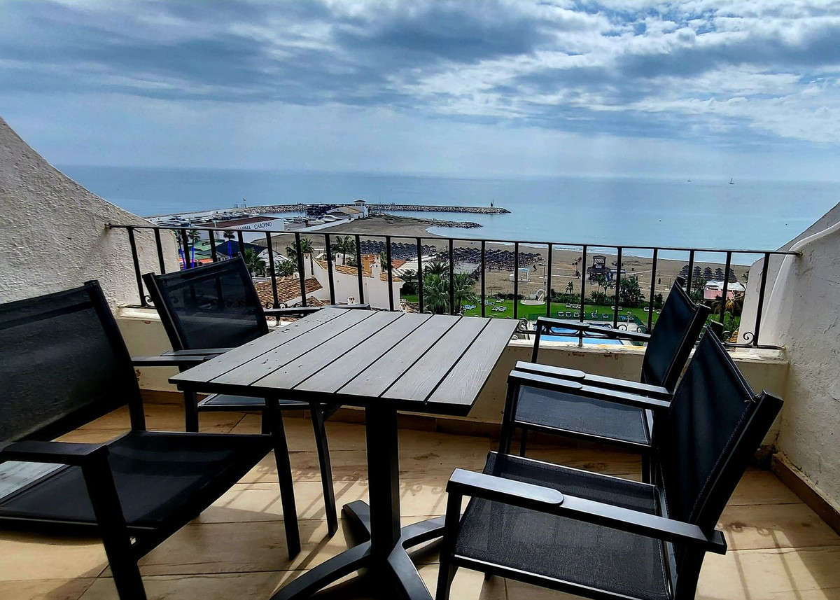Appartement te koop in Puerto de Cabopino | 0 slaapkamers H5070880