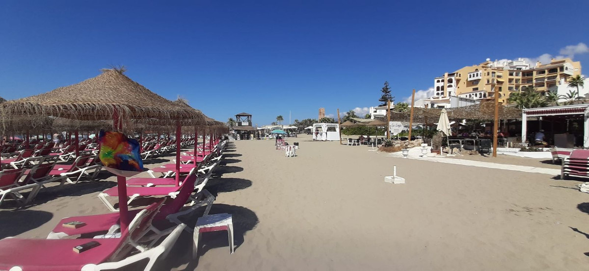 Appartement te koop in Puerto de Cabopino | 0 slaapkamers H5070880