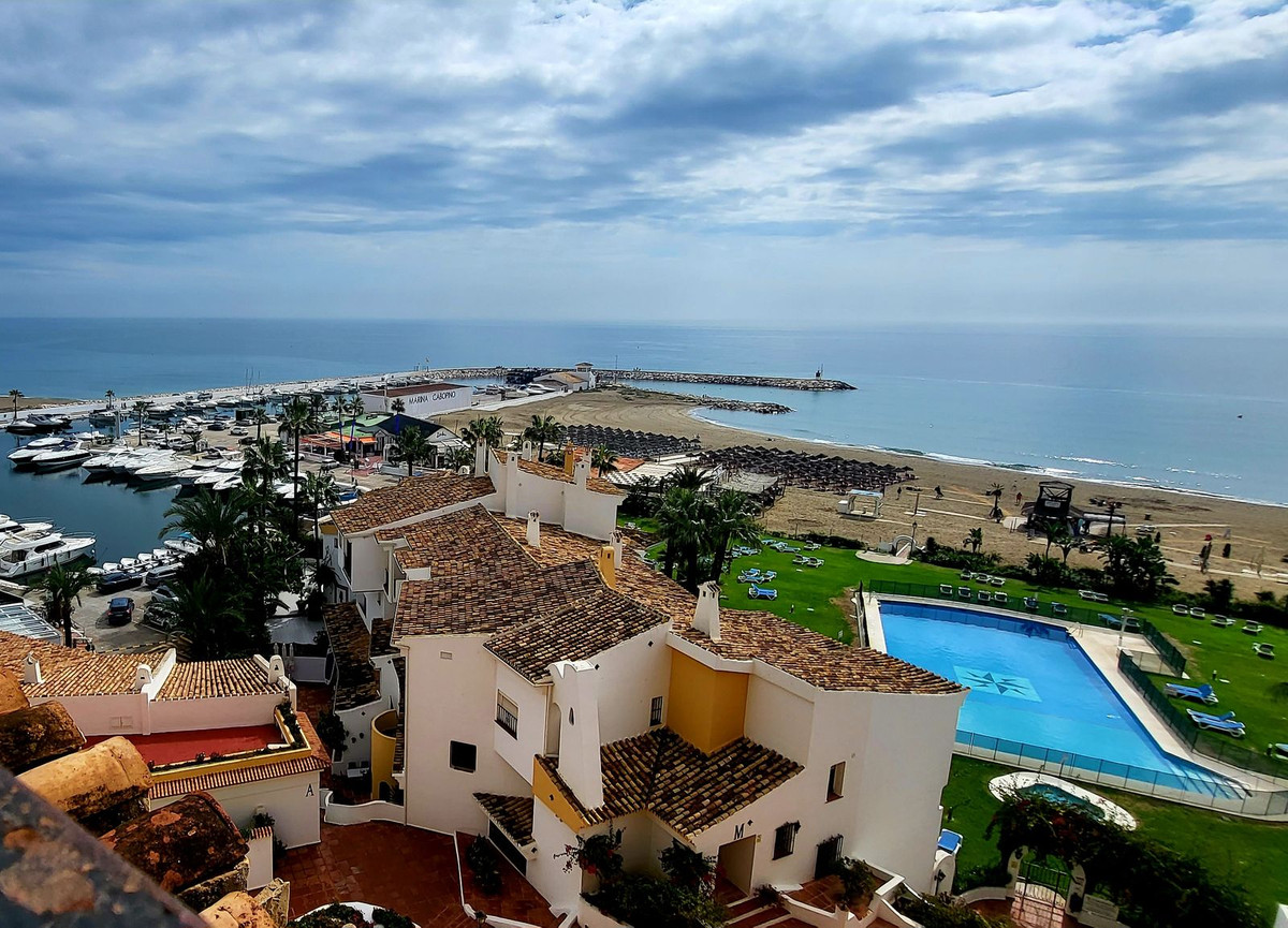 Appartement te koop in Puerto de Cabopino | 0 slaapkamers H5070880