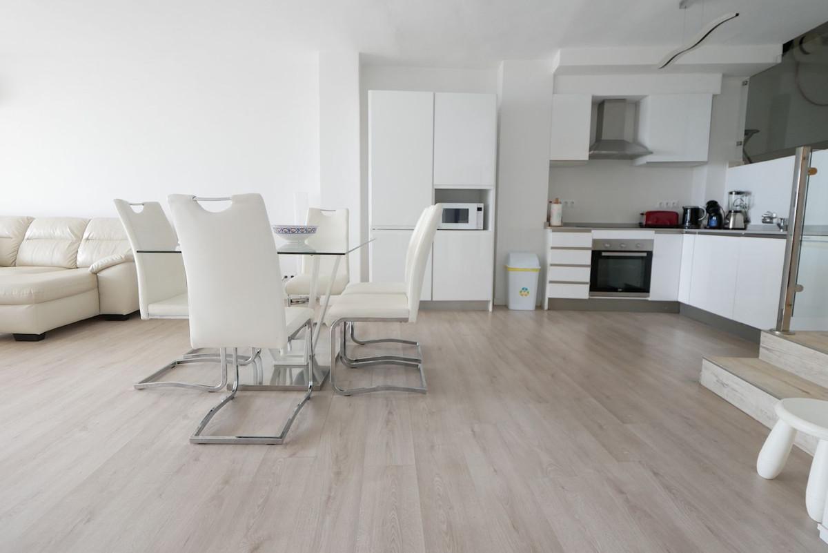 Appartement te koop in Puerto de Cabopino | 0 slaapkamers H5070880