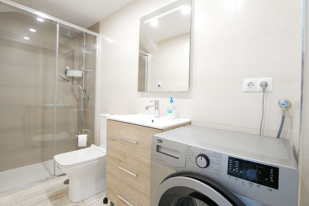 Appartement te koop in Puerto de Cabopino | 0 slaapkamers H5070880