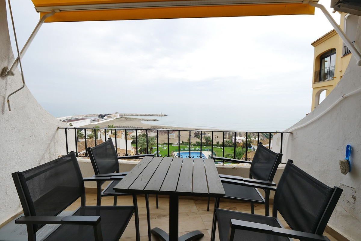 Appartement te koop in Puerto de Cabopino | 0 slaapkamers H5070880