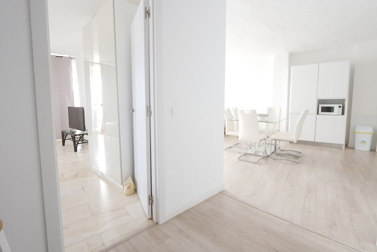 Appartement te koop in Puerto de Cabopino | 2 slaapkamers H5070955