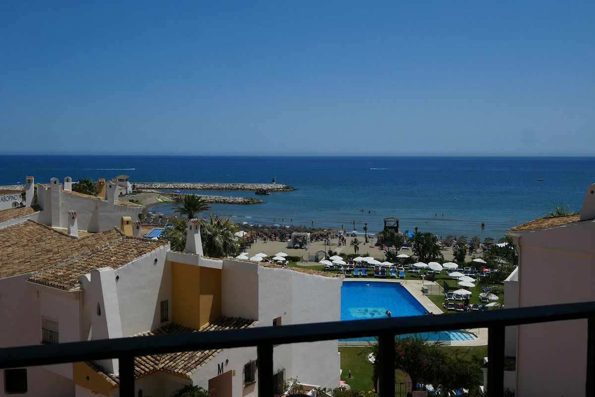 Appartement te koop in Puerto de Cabopino | 2 slaapkamers H5103199