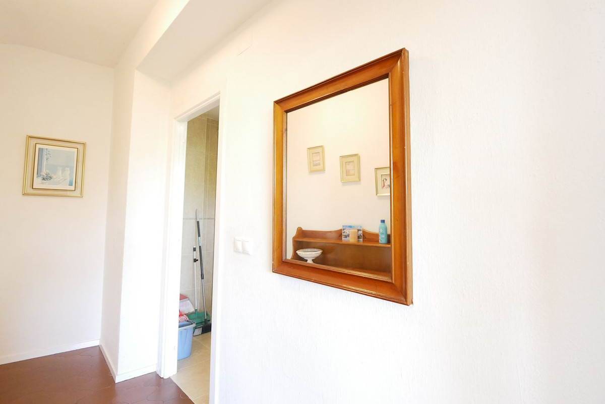 Appartement te koop in Puerto de Cabopino | 2 slaapkamers H5103199