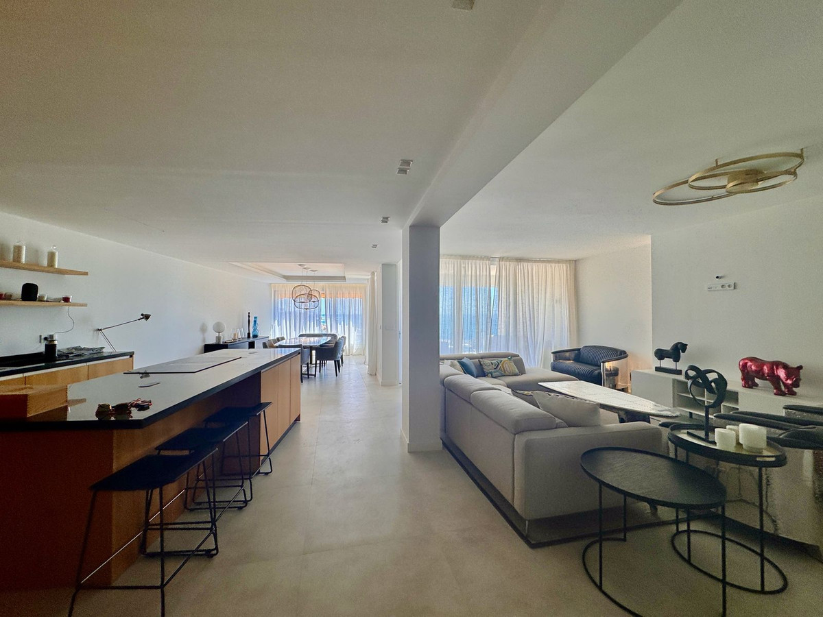 Appartement te koop in Puerto de Cabopino | 3 slaapkamers H5104834