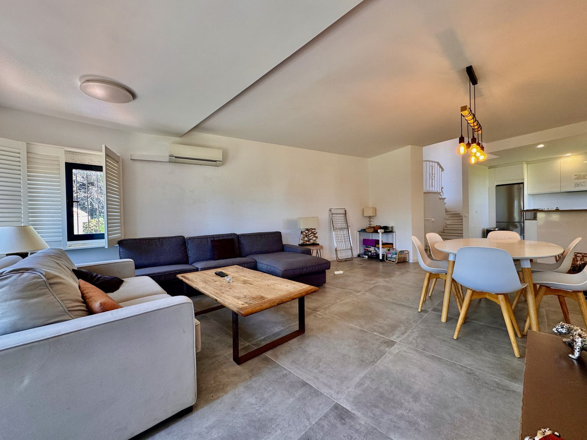 Appartement te koop in Puerto de Cabopino | 3 slaapkamers H5122168