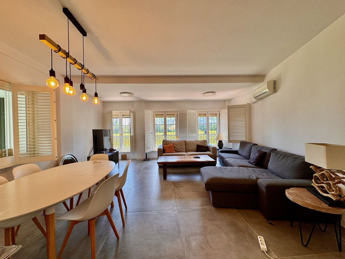 Appartement te koop in Puerto de Cabopino | 3 slaapkamers H5122168