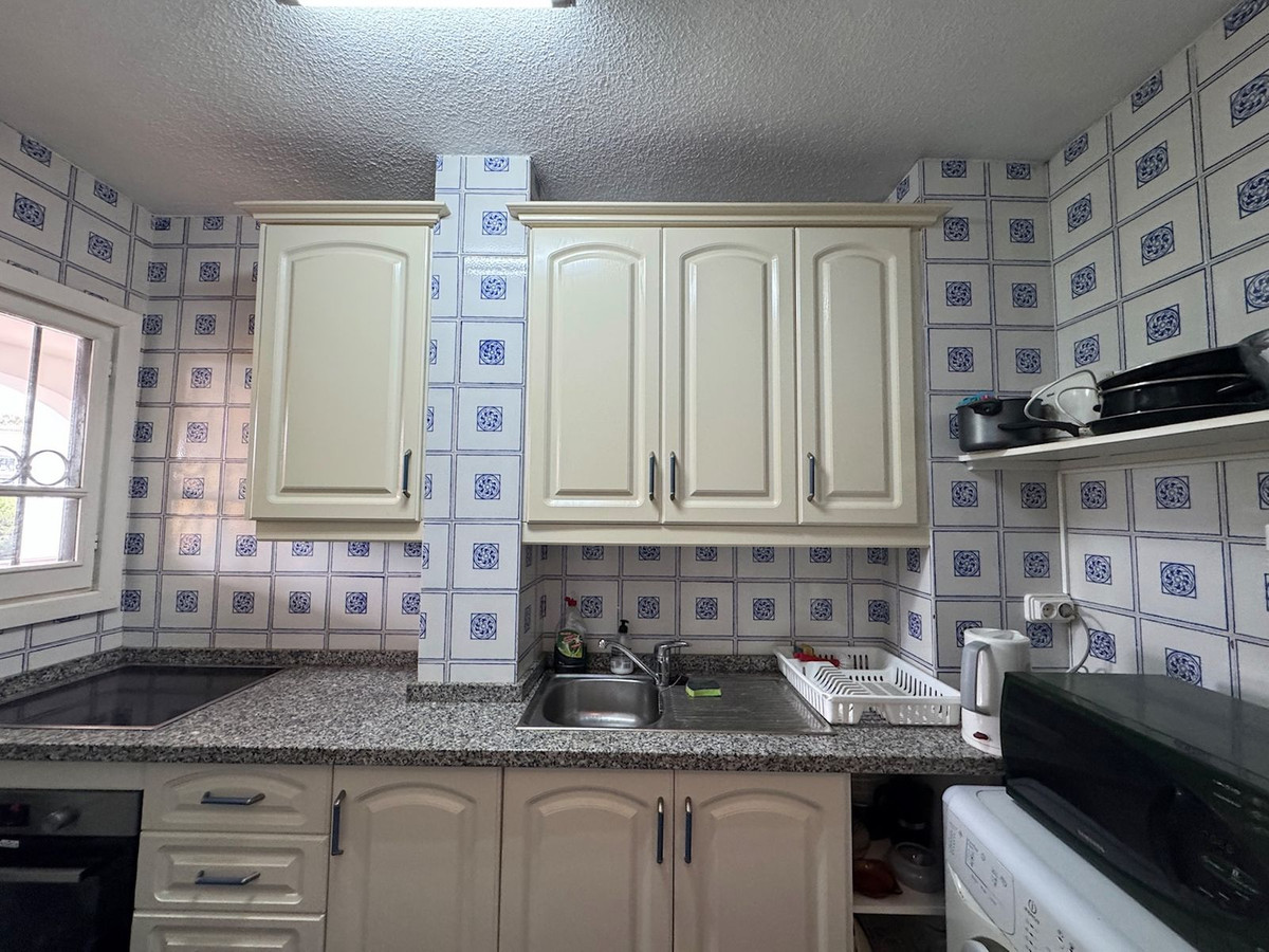 Appartement te koop in Puerto de Cabopino | 1 slaapkamers H5208886