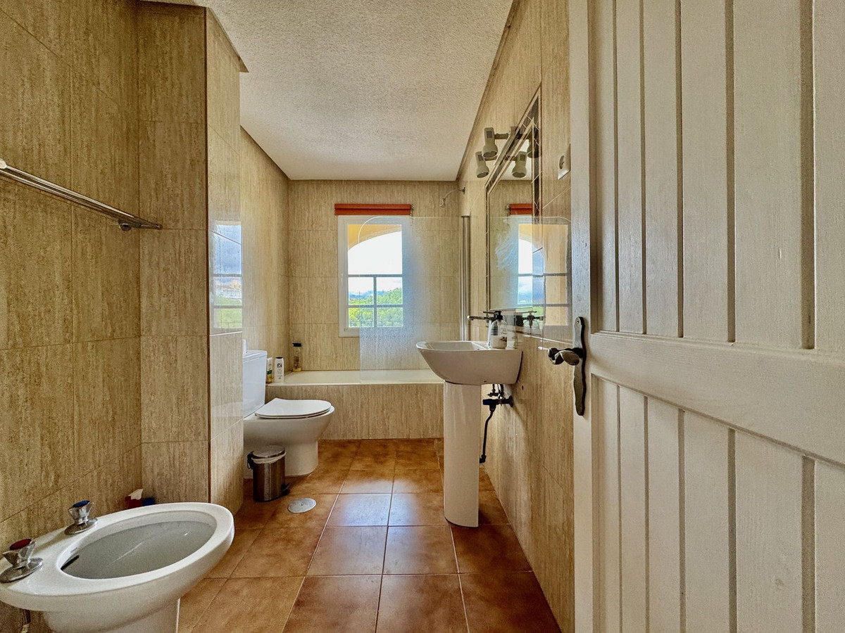 Appartement te koop in Puerto de Cabopino | 1 slaapkamers H5208886