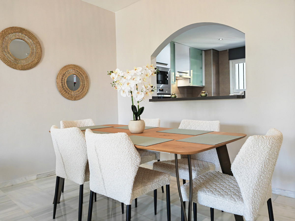 Appartement te koop in Puerto de Cabopino | 2 slaapkamers H5265034