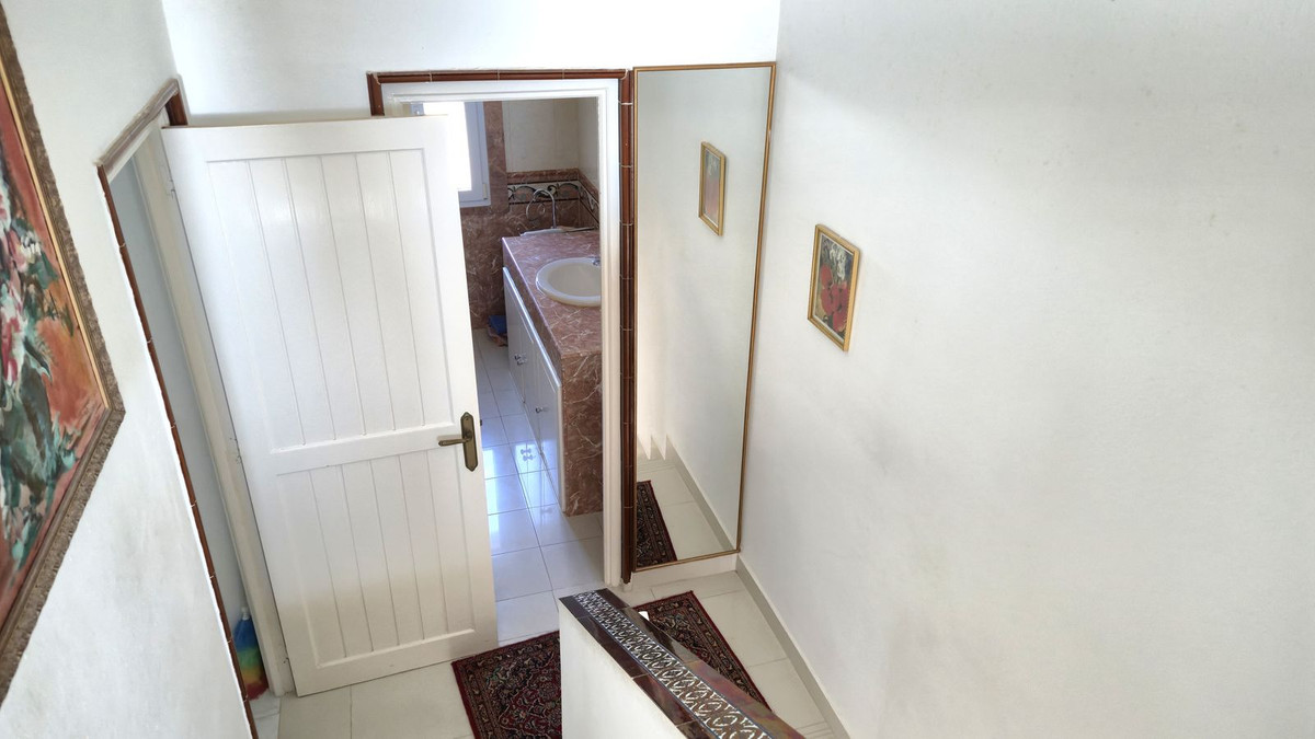 Appartement te koop in Puerto de Cabopino | 1 slaapkamers H5317552