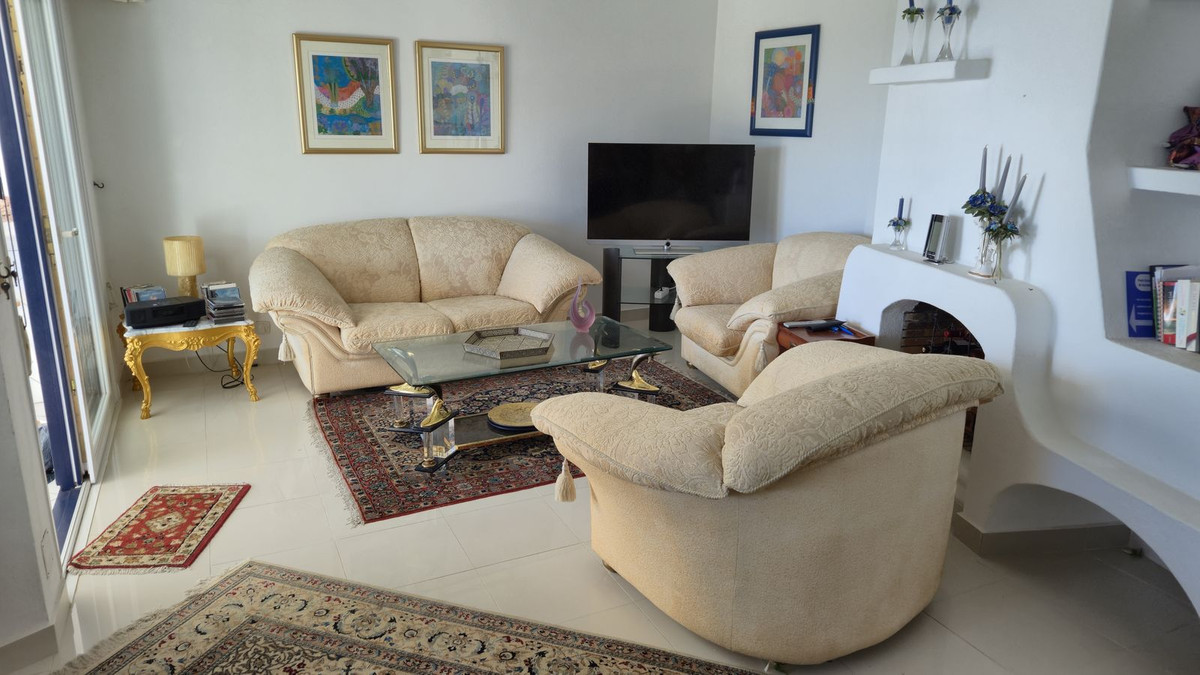 Appartement te koop in Puerto de Cabopino | 1 slaapkamers H5317552