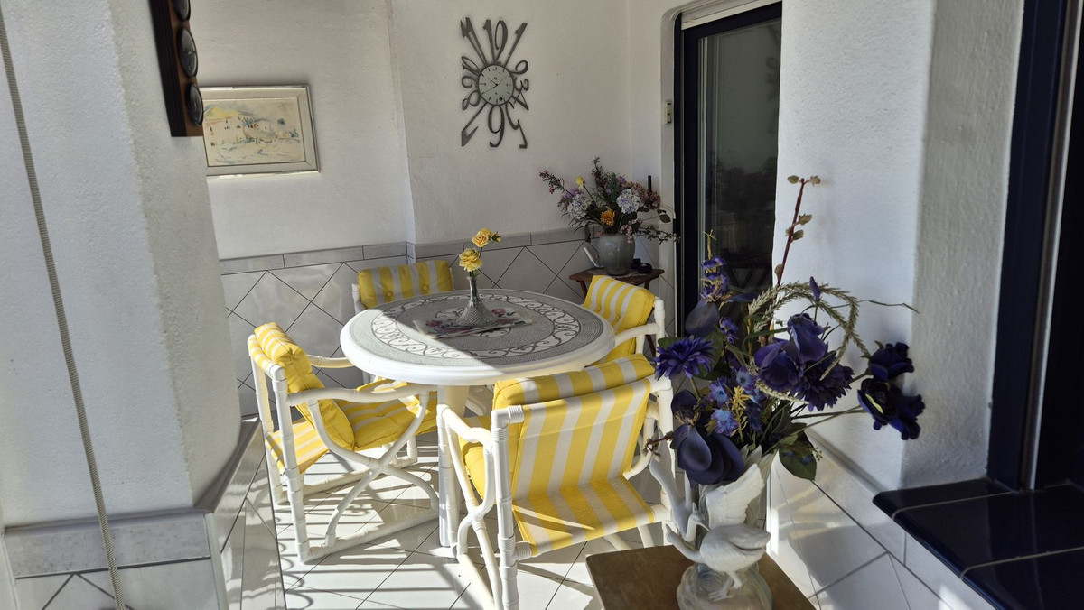 Appartement te koop in Puerto de Cabopino | 1 slaapkamers H5317552