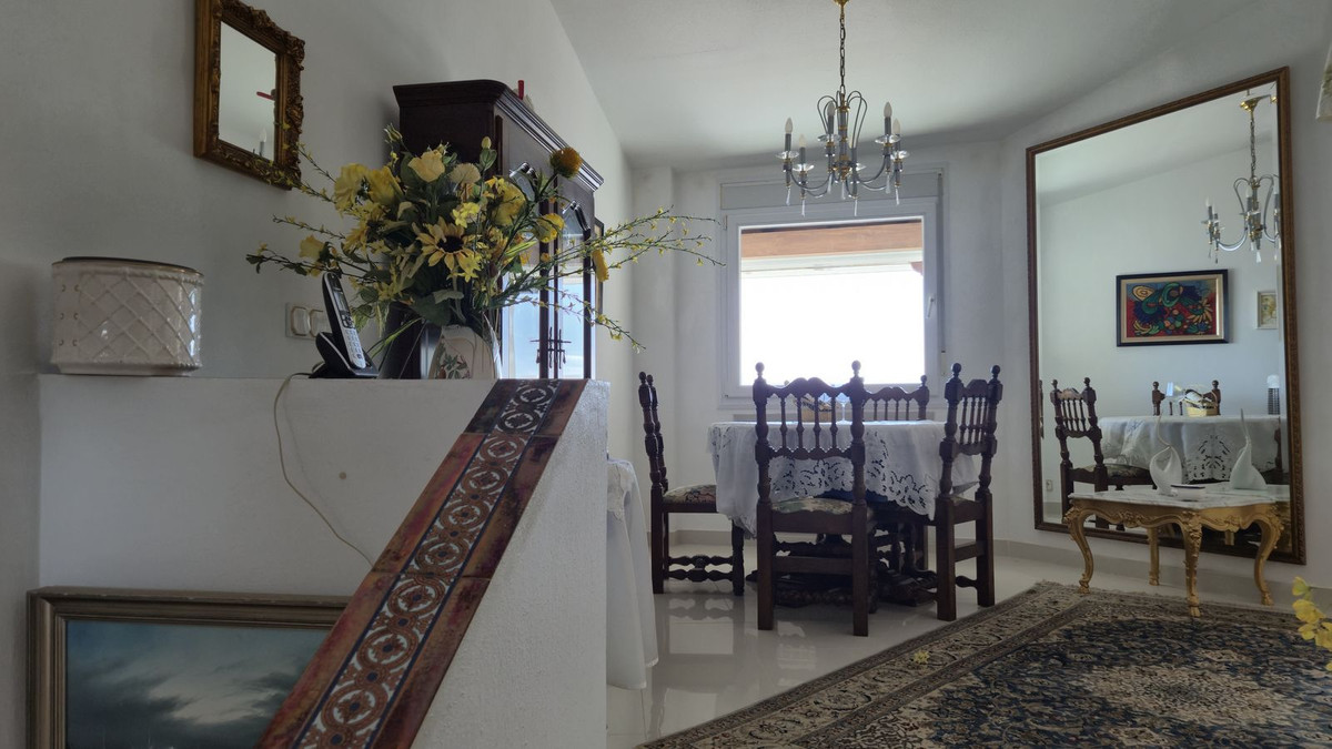 Appartement te koop in Puerto de Cabopino | 1 slaapkamers H5317552