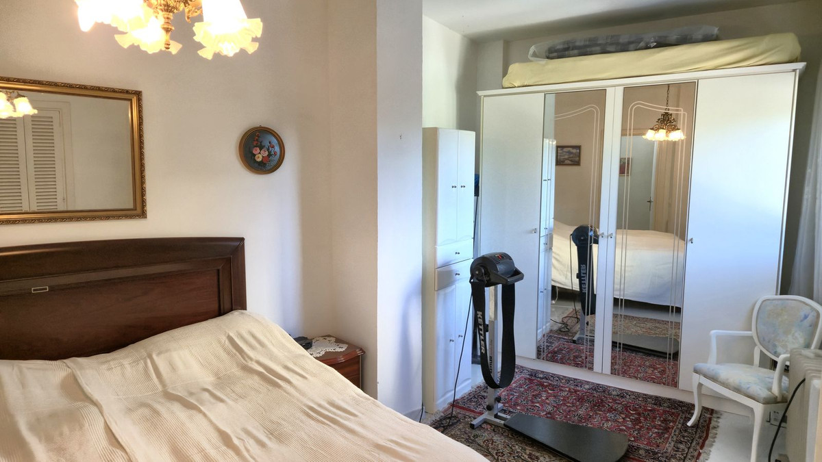 Appartement te koop in Puerto de Cabopino | 1 slaapkamers H5317552