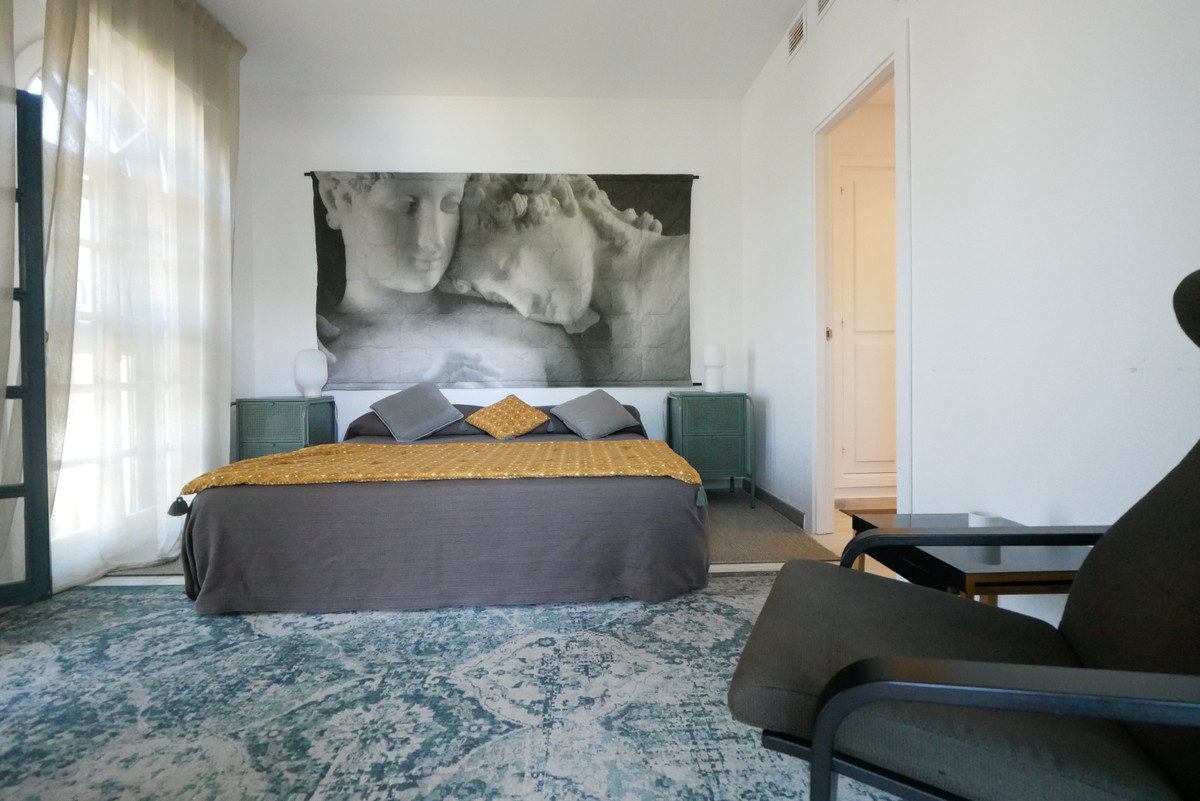 Appartement te koop in Puerto de Cabopino | 3 slaapkamers H5367055