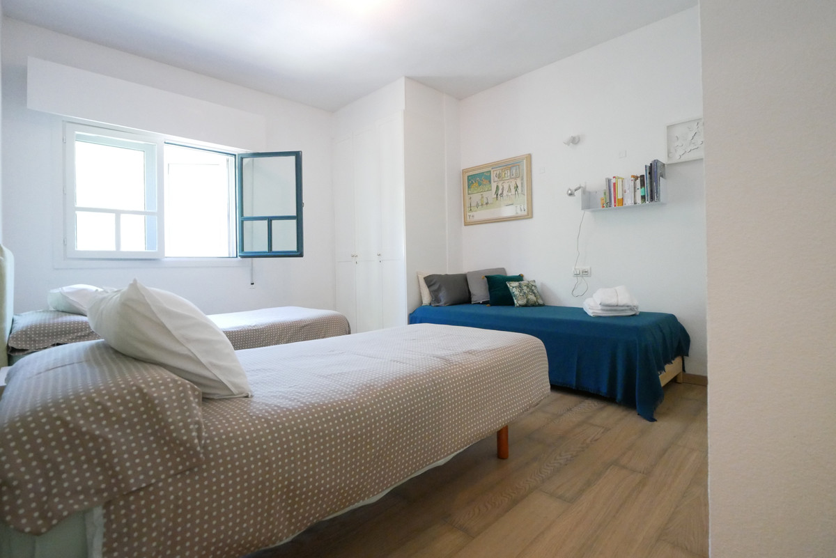 Appartement te koop in Puerto de Cabopino | 3 slaapkamers H5367055