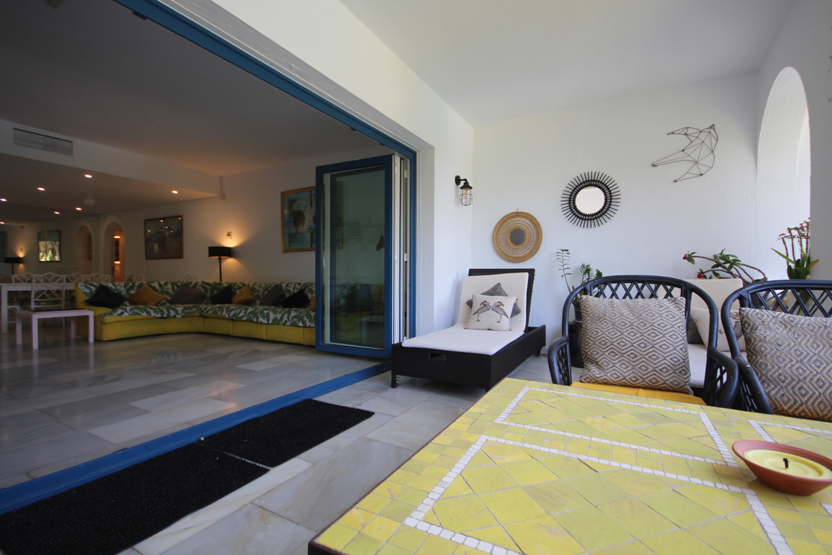 Appartement te koop in Puerto de Cabopino | 3 slaapkamers H5367055