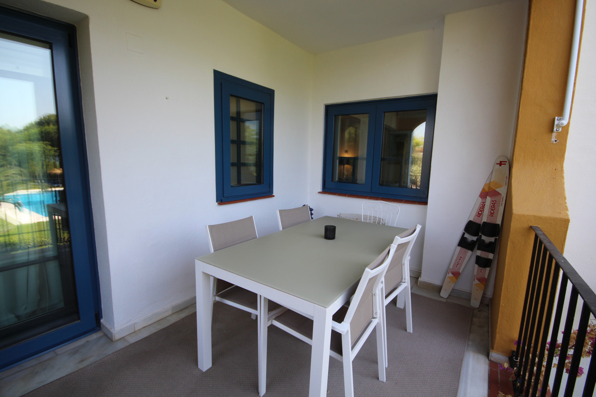 Appartement te koop in Puerto de Cabopino | 3 slaapkamers H5367055