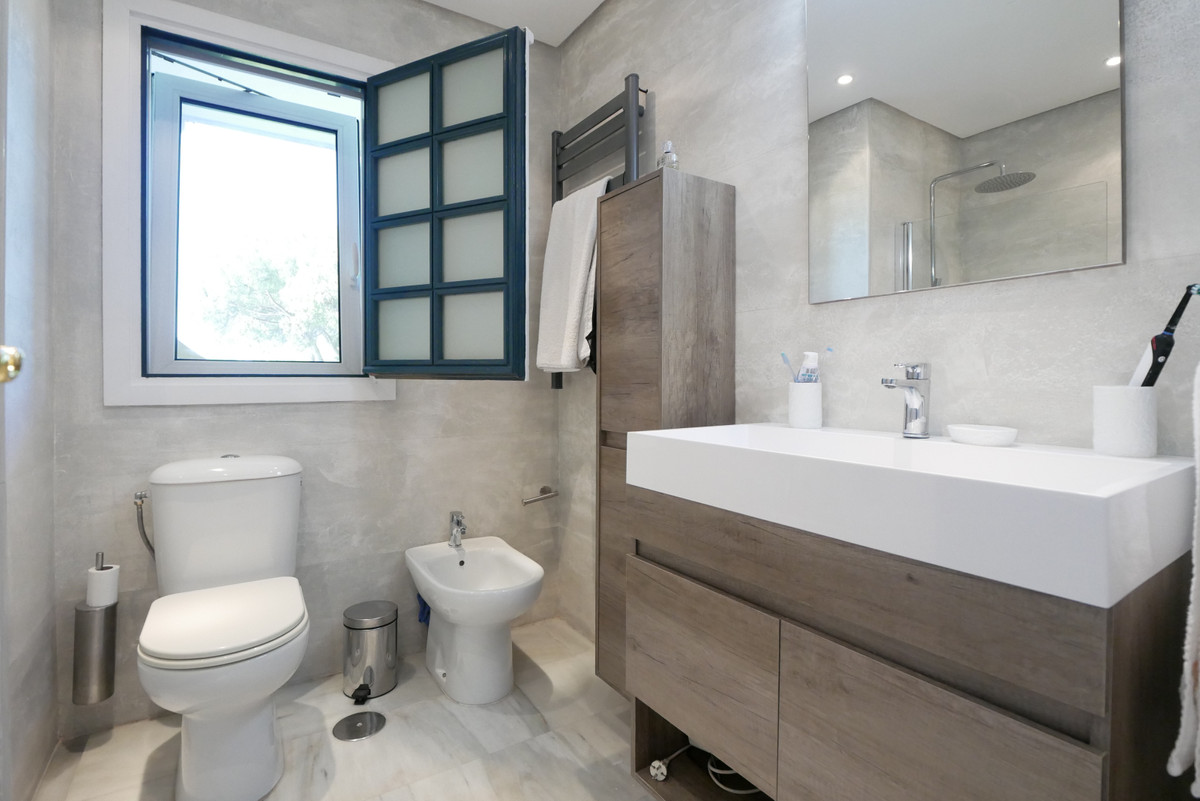 Appartement te koop in Puerto de Cabopino | 3 slaapkamers H5367055