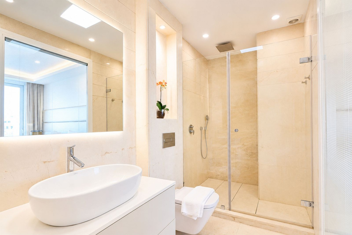 Appartement te koop in Puerto de Cabopino | 2 slaapkamers H5435164