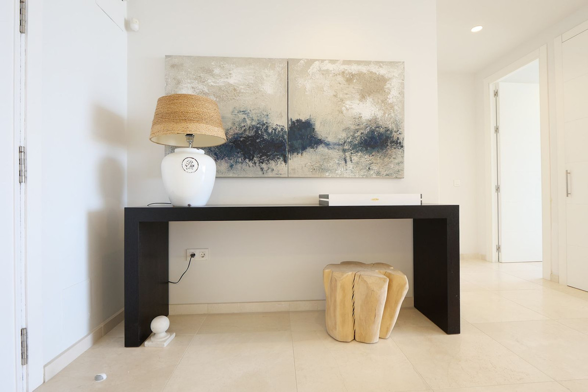 Appartement te koop in Puerto de Cabopino | 2 slaapkamers H5435164