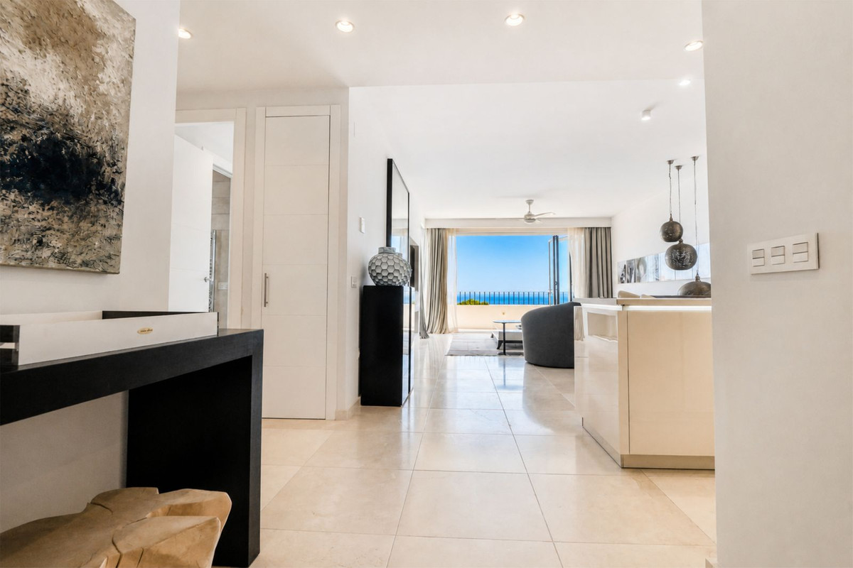 Appartement te koop in Puerto de Cabopino | 2 slaapkamers H5435164