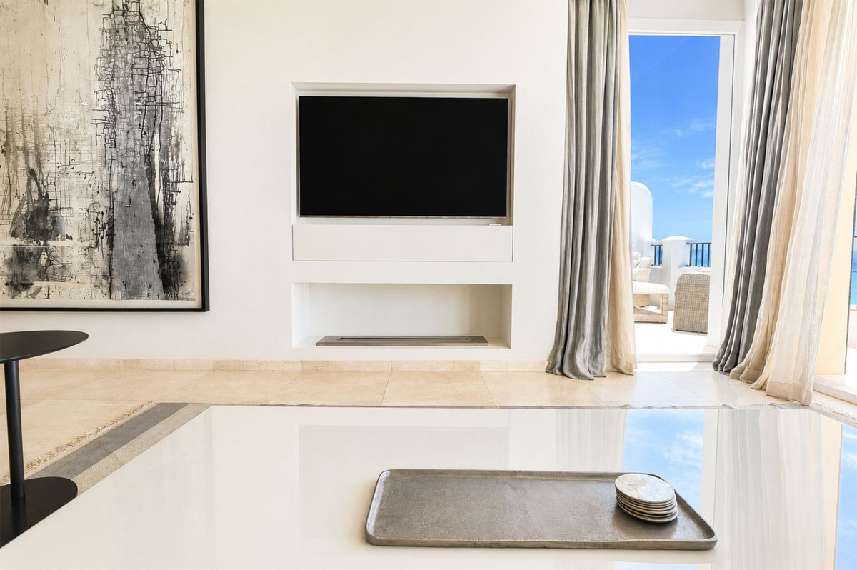 Appartement te koop in Puerto de Cabopino | 2 slaapkamers H5435164