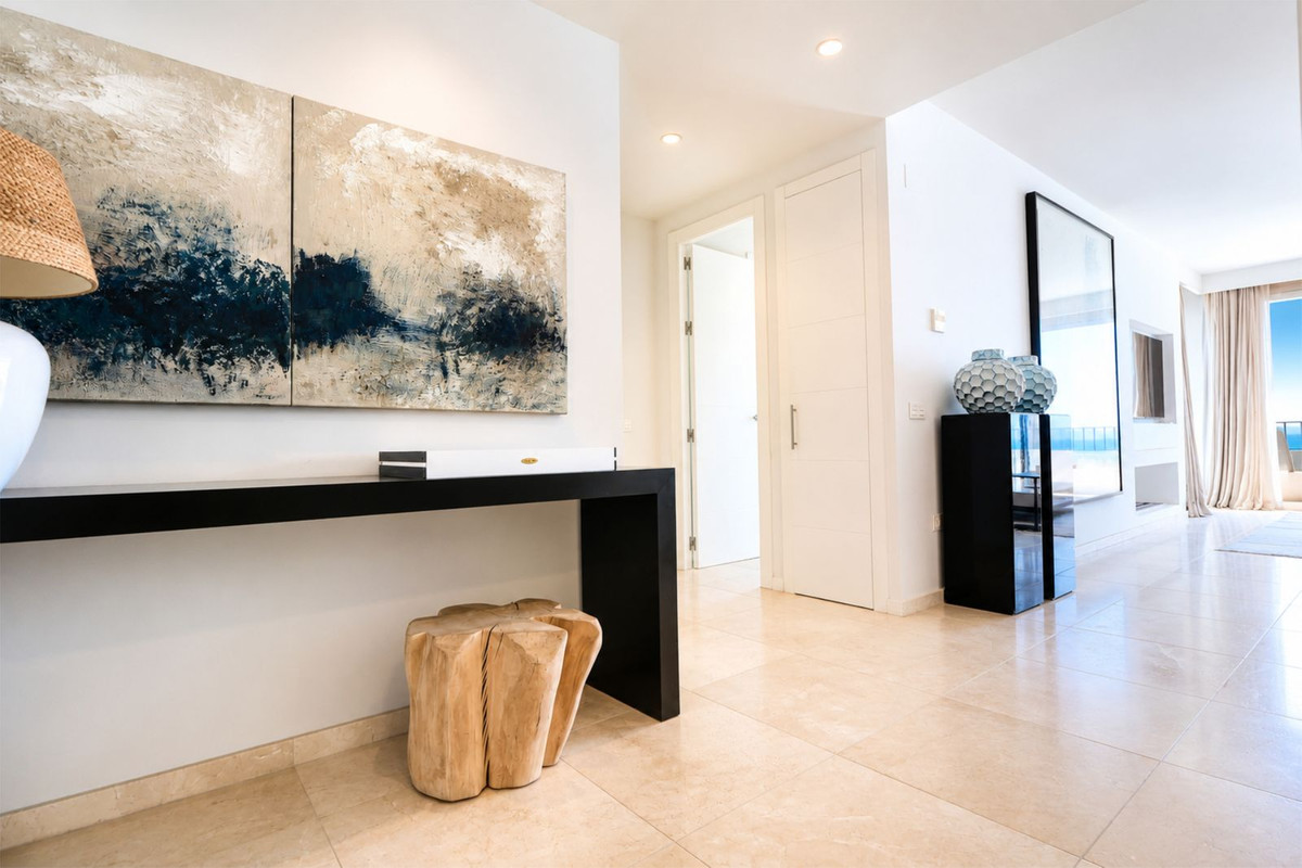 Appartement te koop in Puerto de Cabopino | 2 slaapkamers H5435164