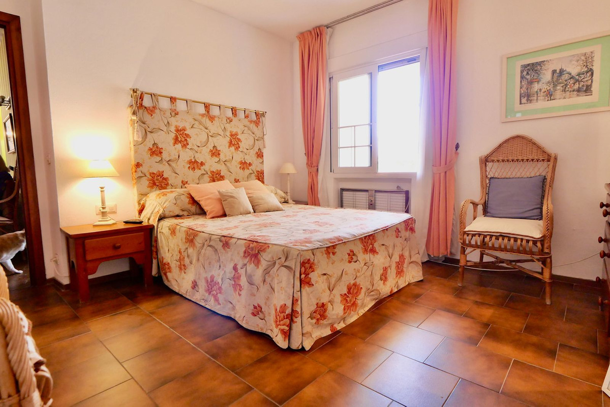 Appartement te koop in Puerto de Cabopino | 3 slaapkamers H5449912