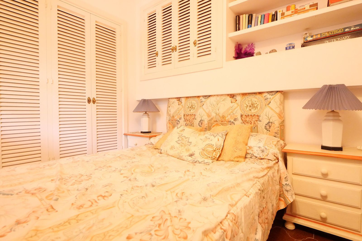 Appartement te koop in Puerto de Cabopino | 3 slaapkamers H5449912