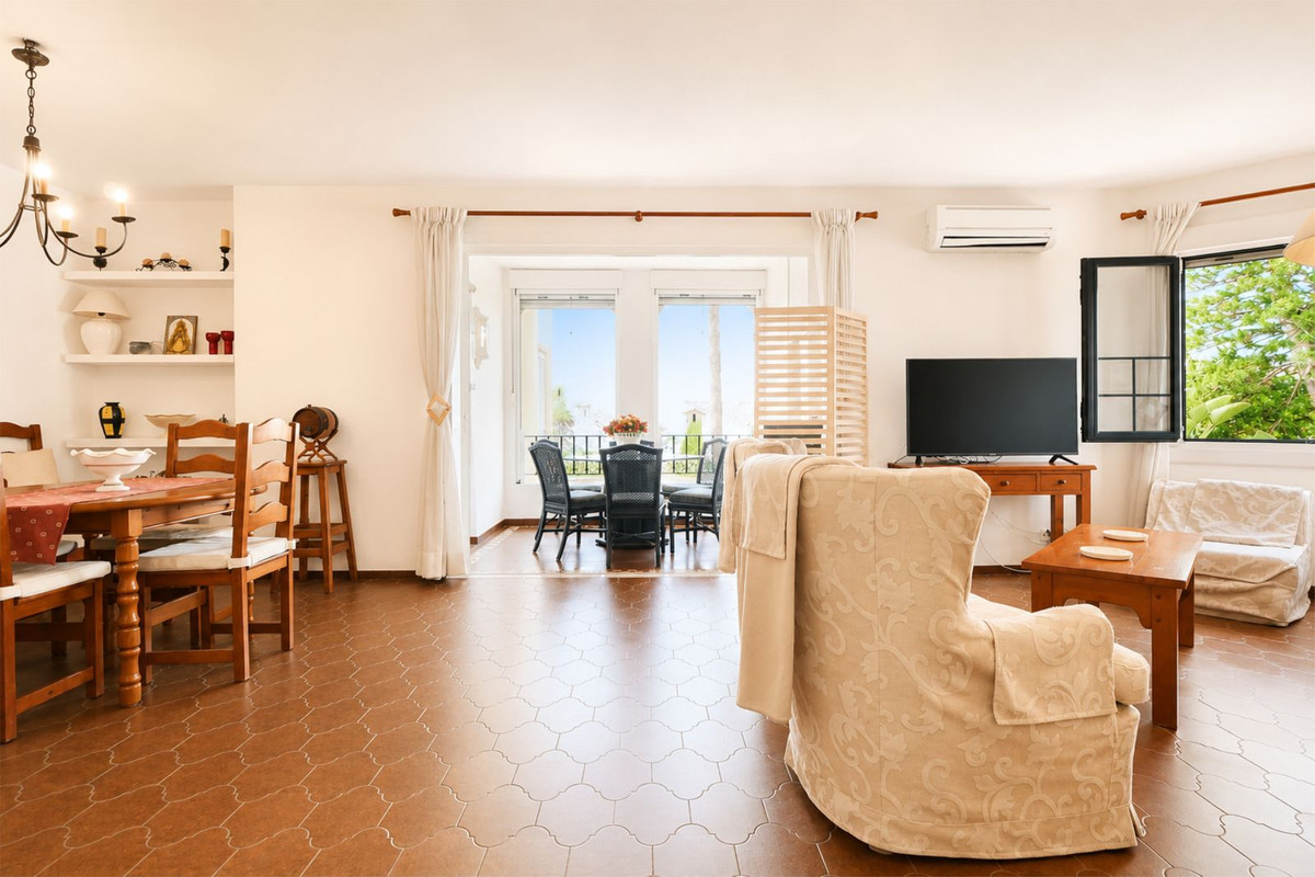 Appartement te koop in Puerto de Cabopino | 3 slaapkamers H5449912