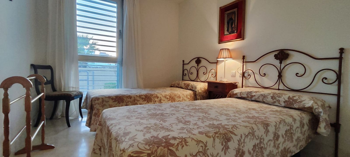 Appartement te koop in Punta Chullera | 3 slaapkamers H5129047