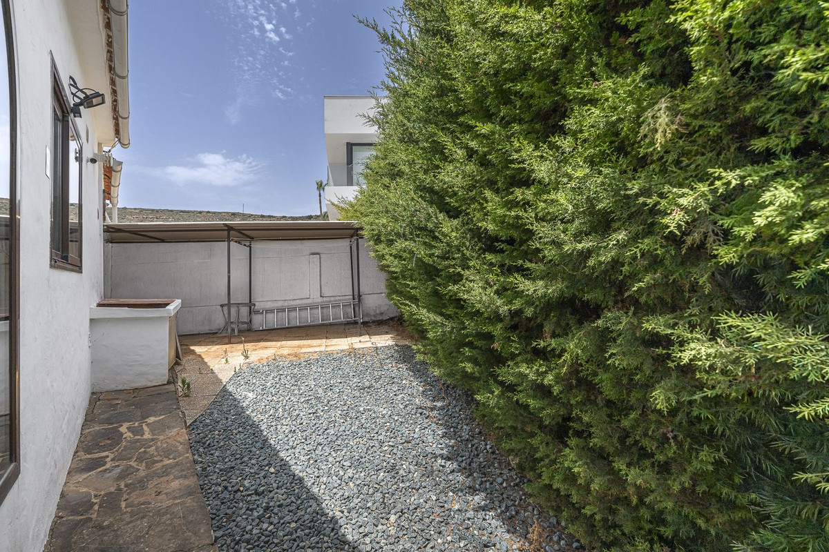 Property main view 33