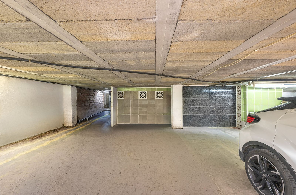 Property main view 60